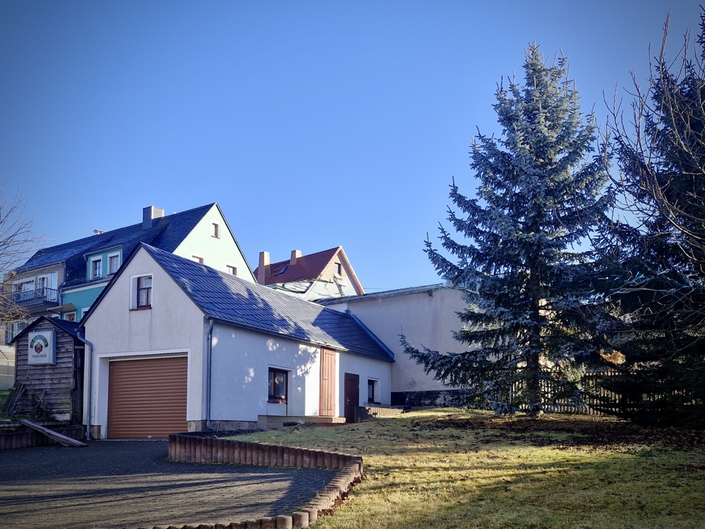 Garage im Hof Garage im Hof