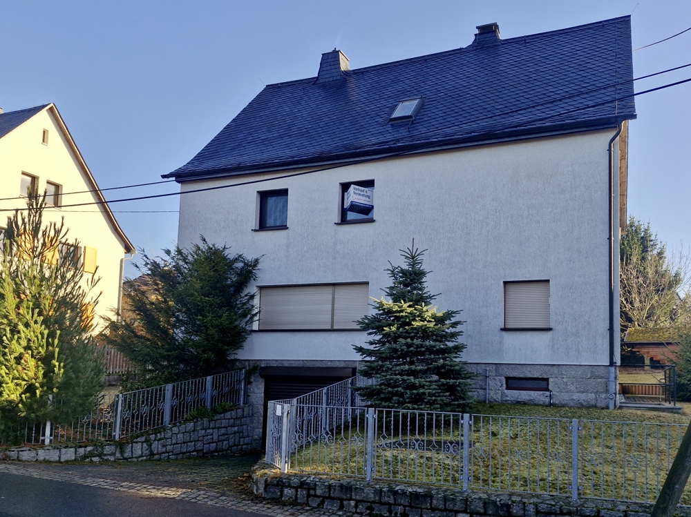 Straßenansicht Straßenansicht