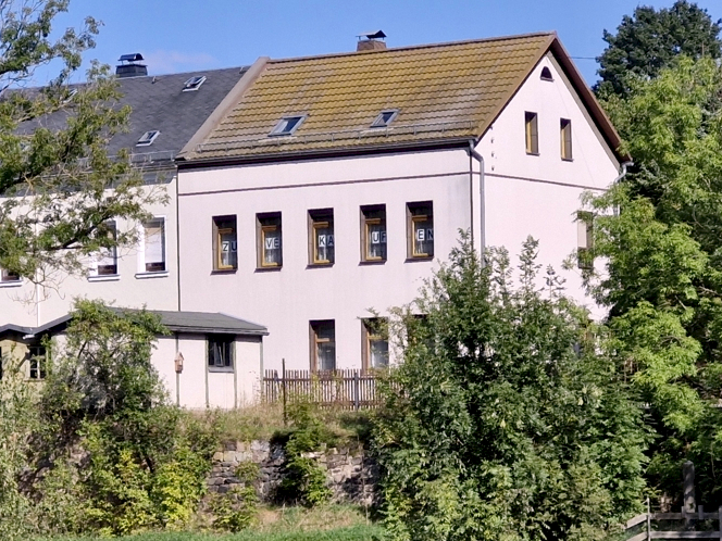 Straßenansicht